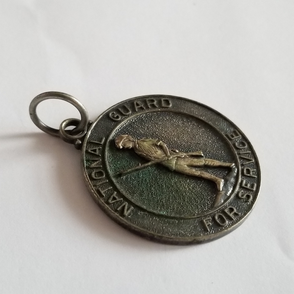 National Guard service award medal pendant silver tone charm military - Picture 4 of 8